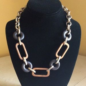 Wood and metal necklace